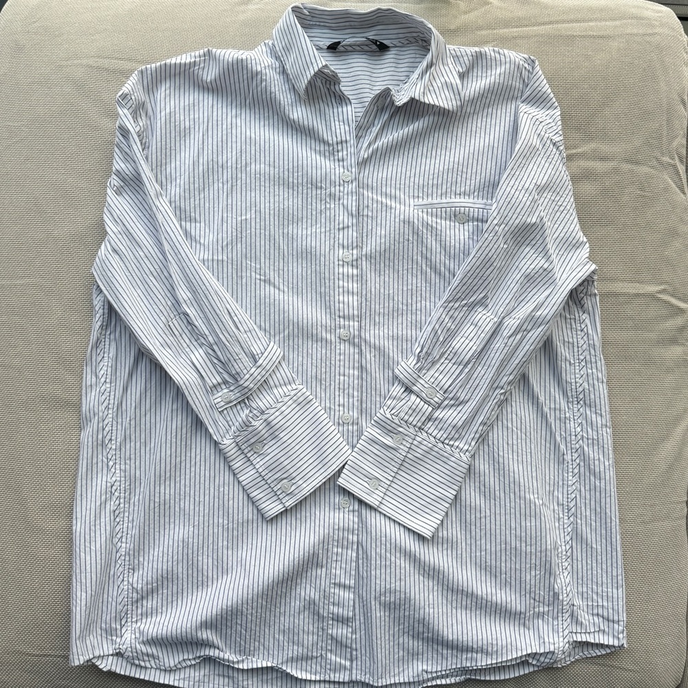Zara Small Men’s Striped Shirt